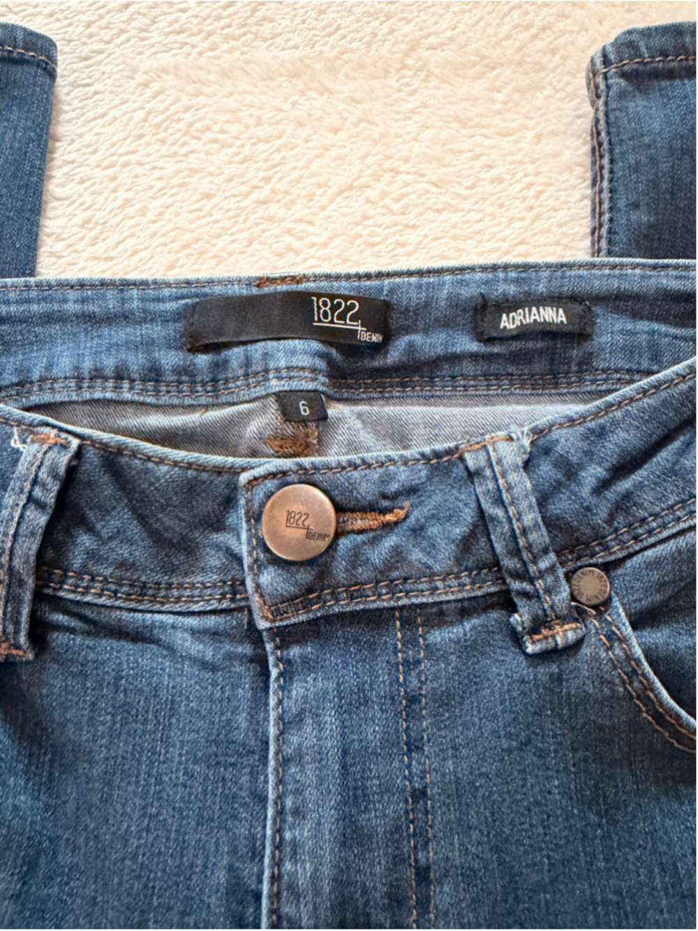 1822 Denim Adrianna Skinny Jeans Size 6 Blue
